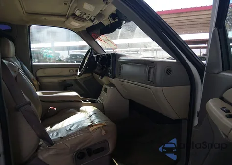 2002 Chevrolet Tahoe Lt from USA, damaged, VIN 1GNEC13Z42R258265